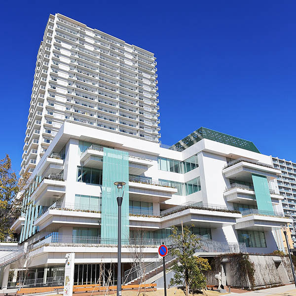 スカイセブンモバイル豊橋店外観